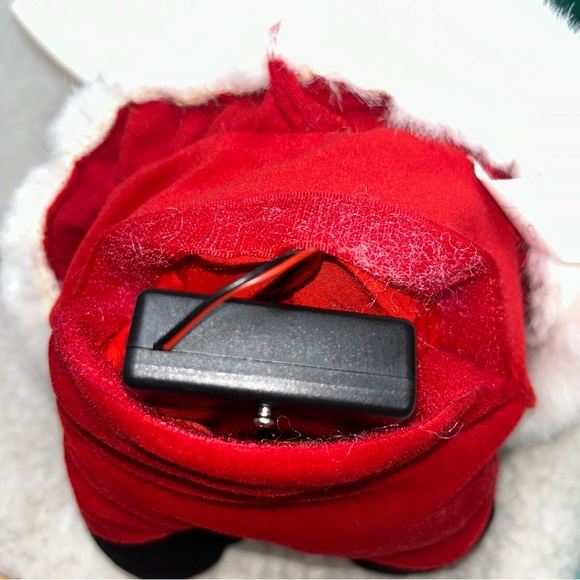 Main Joy Limited 7" x 7" singing Santa Claus Vintage Hong Kong loud singing - Picture 7 of 12